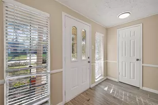 6038 Greenmont Dr, Houston, TX 77092 - Photo 6