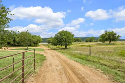 511 Chimney Cove Drive, Marble Falls, TX 78654 - Photo 26