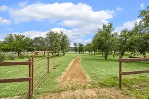511 Chimney Cove Dr, Marble Falls, TX 78654 - Photo 26