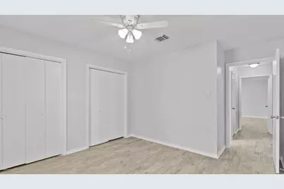 12002 Leitrim Way, Houston, TX 77047 - Photo 18