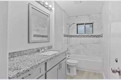 12002 Leitrim Way, Houston, TX 77047 - Photo 20