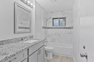 12002 Leitrim Way, Houston, TX 77047 - Photo 20