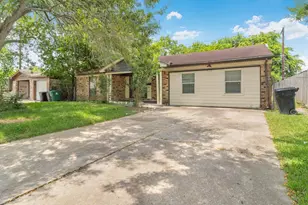12002 Leitrim Way, Houston, TX 77047 - Photo 1
