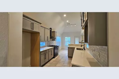 13035 Bainbridge Trail, Houston, TX 77065 - Photo 8