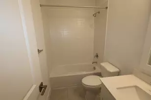 7811 Jasper Mdws Wy, Angleton, TX 77515 - Photo 10