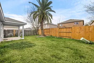 9230 Wolcott Park Ln, Houston, TX 77075 - Photo 32