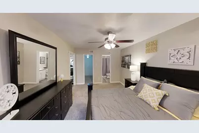 515 S Bender Avenue #705, Humble, TX 77338 - Photo 4