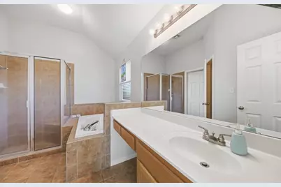 306 Matula Avenue, Schulenburg, TX 78956 - Photo 10