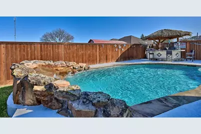 306 Matula Avenue, Schulenburg, TX 78956 - Photo 16