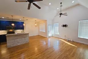 306 Gregg St, Houston, TX 77020 - Photo 6