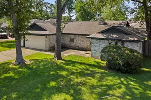 706 S Hyannis Port St, Crosby, TX 77532 - Photo 24