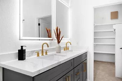 6314 Crest Street, Houston, TX 77033 - Photo 18