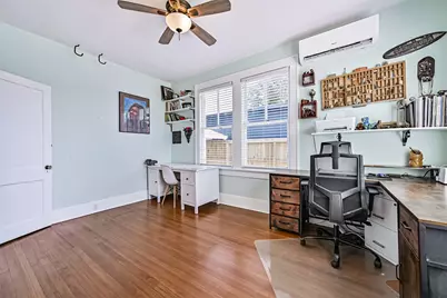 3519 Avenue R 1/2, Galveston, TX 77550 - Photo 34