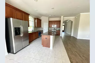 38 Robin Caper Court, The Woodlands, TX 77382 - Photo 8