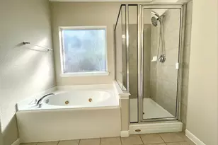 38 Robin Caper Ct, The Woodlands, TX 77382 - Photo 18