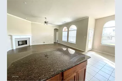 38 Robin Caper Court, The Woodlands, TX 77382 - Photo 12