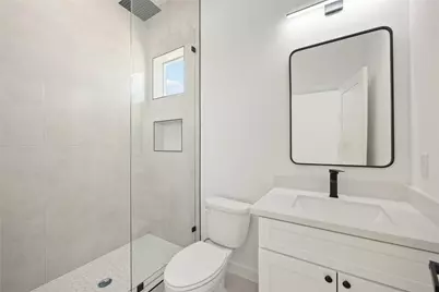 4202 Kewanee Street #B, Houston, TX 77051 - Photo 30