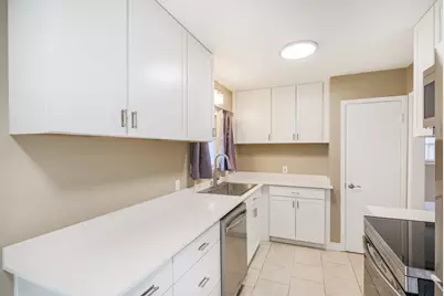 4613 Braeburn Drive, Bellaire, TX 77401 - Photo 10