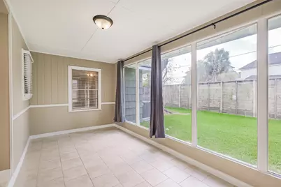 4613 Braeburn Drive, Bellaire, TX 77401 - Photo 2