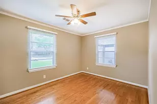 4613 Braeburn Dr, Bellaire, TX 77401 - Photo 20