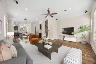 2415 Beall St, Houston, TX 77008 - Photo 6