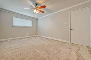 14690 Perthshire Rd, Houston, TX 77079 - Photo 32