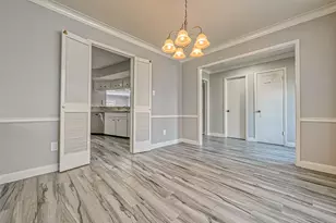 14690 Perthshire Rd, Houston, TX 77079 - Photo 6