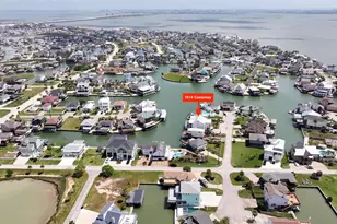 1614 Castaway St, Tiki Island, TX 77554 - Photo 48