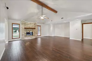 3805 Huntwick Dr, Orange, TX 77632 - Photo 4
