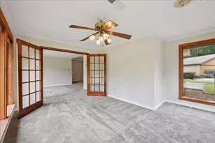 3805 Huntwick Dr, Orange, TX 77632 - Photo 18