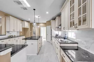 5303 Riverstone Crossing Dr, Sugar Land, TX 77479 - Photo 14