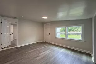 2516 Ivy, Houston, TX 77026 - Photo 2