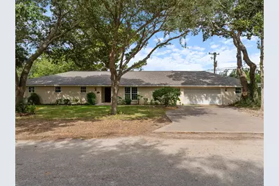 1620 Baylor, Bay City, TX 77414 - Photo 1