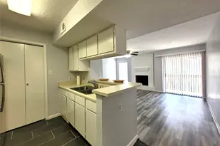 3919 Fairmont Pkwy, Pasadena, TX 77504 - Photo 10