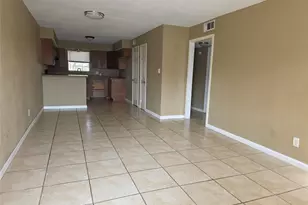 1502 Oleander Dr, La Marque, TX 77568 - Photo 1