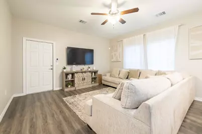 2011 Nottingham Street, Pasadena, TX 77502 - Photo 14