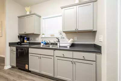 2011 Nottingham Street, Pasadena, TX 77502 - Photo 12