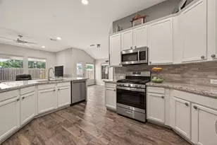 11019 N Auden Cir, Missouri City, TX 77459 - Photo 12