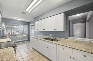 8315 Augustine Dr, Houston, TX 77036 - Photo 10