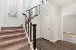 1413 Adell Rose Ln, Houston, TX 77043 - Photo 4