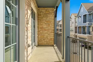 1413 Adell Rose Ln, Houston, TX 77043 - Photo 12