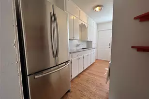 1849 W Main St, Houston, TX 77098 - Photo 10