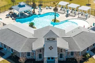 13216 Harbor Pt Dr, Texas City, TX 77568 - Photo 32