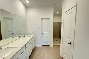 13216 Harbor Pt Dr, Texas City, TX 77568 - Photo 18