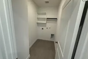 13216 Harbor Pt Dr, Texas City, TX 77568 - Photo 6