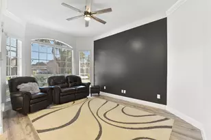 2412 Hidden Creek Dr, Pearland, TX 77581 - Photo 8