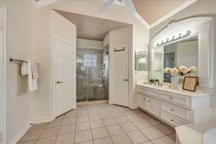 16827 Whitewater Falls Ct, Pasadena, TX 77059 - Photo 32