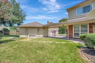 16827 Whitewater Falls Ct, Pasadena, TX 77059 - Photo 48