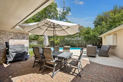 10907 Overbrook Lane, Houston, TX 77042 - Photo 28
