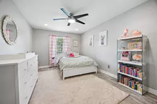 10907 Overbrook Ln, Houston, TX 77042 - Photo 22